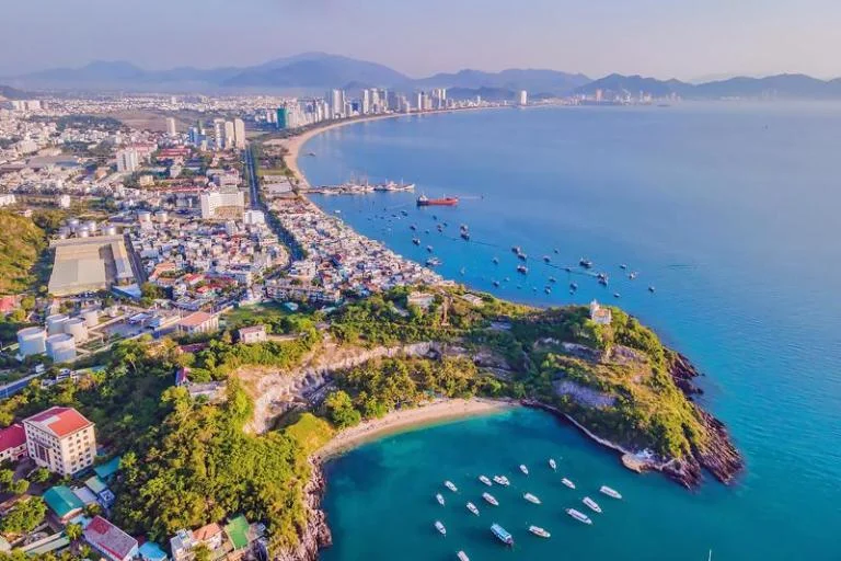 tai-sao-nen-chon-dat-tour-khanh-hoa-tai-phe-travel