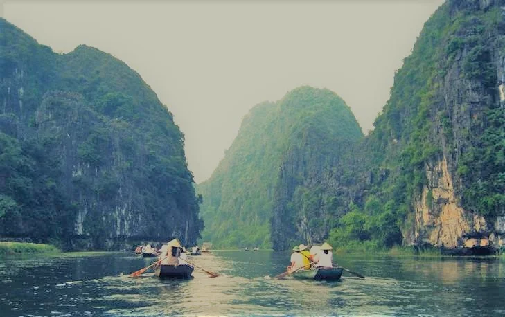 du-lich-trang-an-ninh-binh-duong-thuy