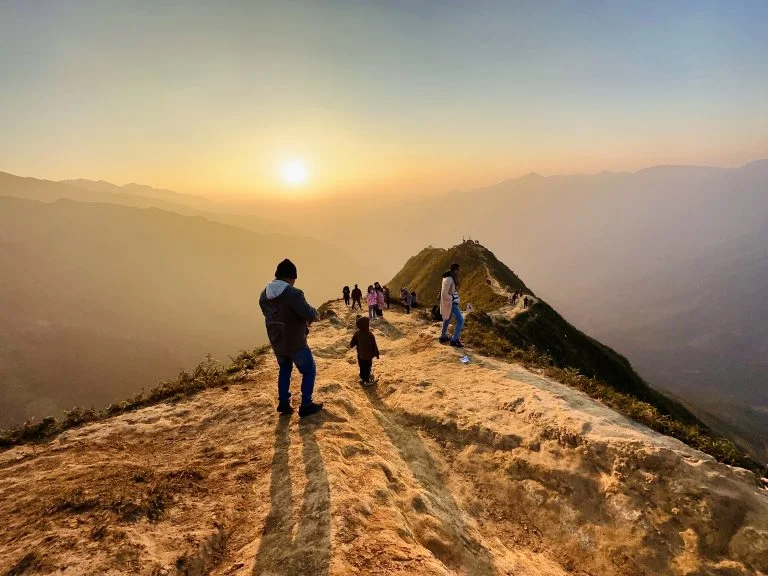 duong-di-song-lung-khung-long-1-1