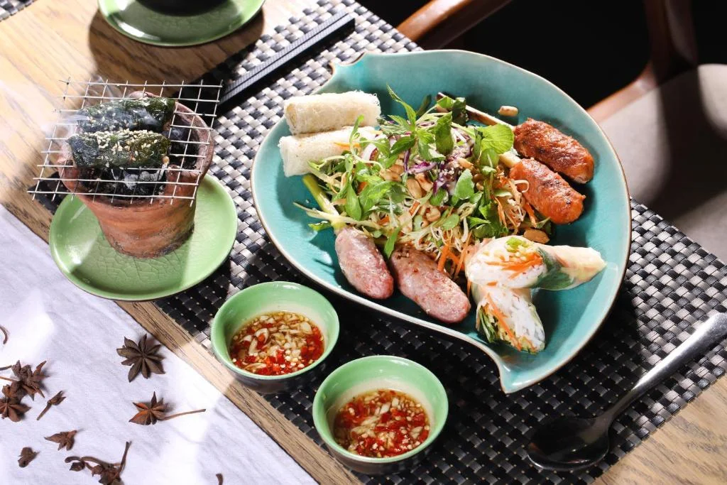 Emm Huế