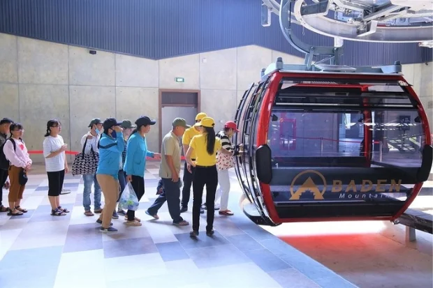 Cáp treo núi Bà Đen: Vị trí, điểm thu hút, kinh nghiệm du lịch và chọn tour