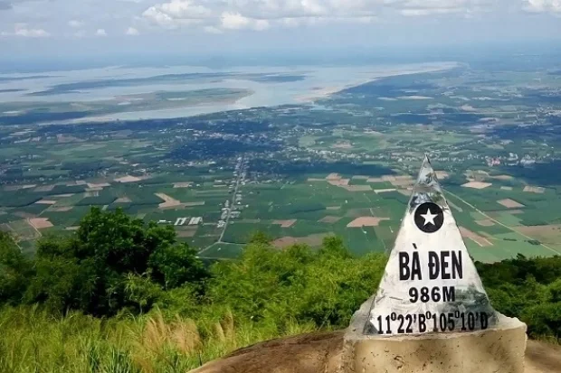 ga-cap-treo-nui-ba-den-8