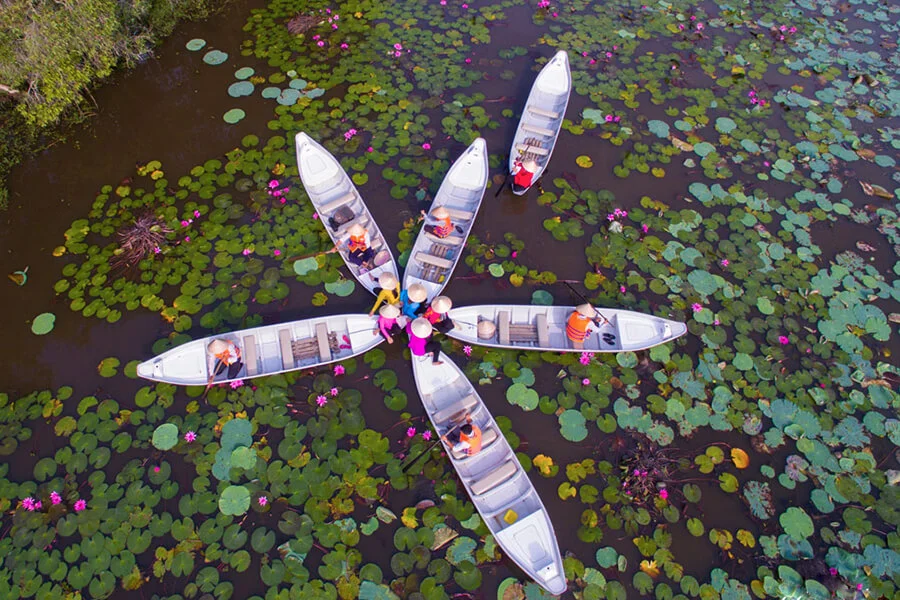 cac-yeu-to-anh-huong-den-gia-tour-mien-tay