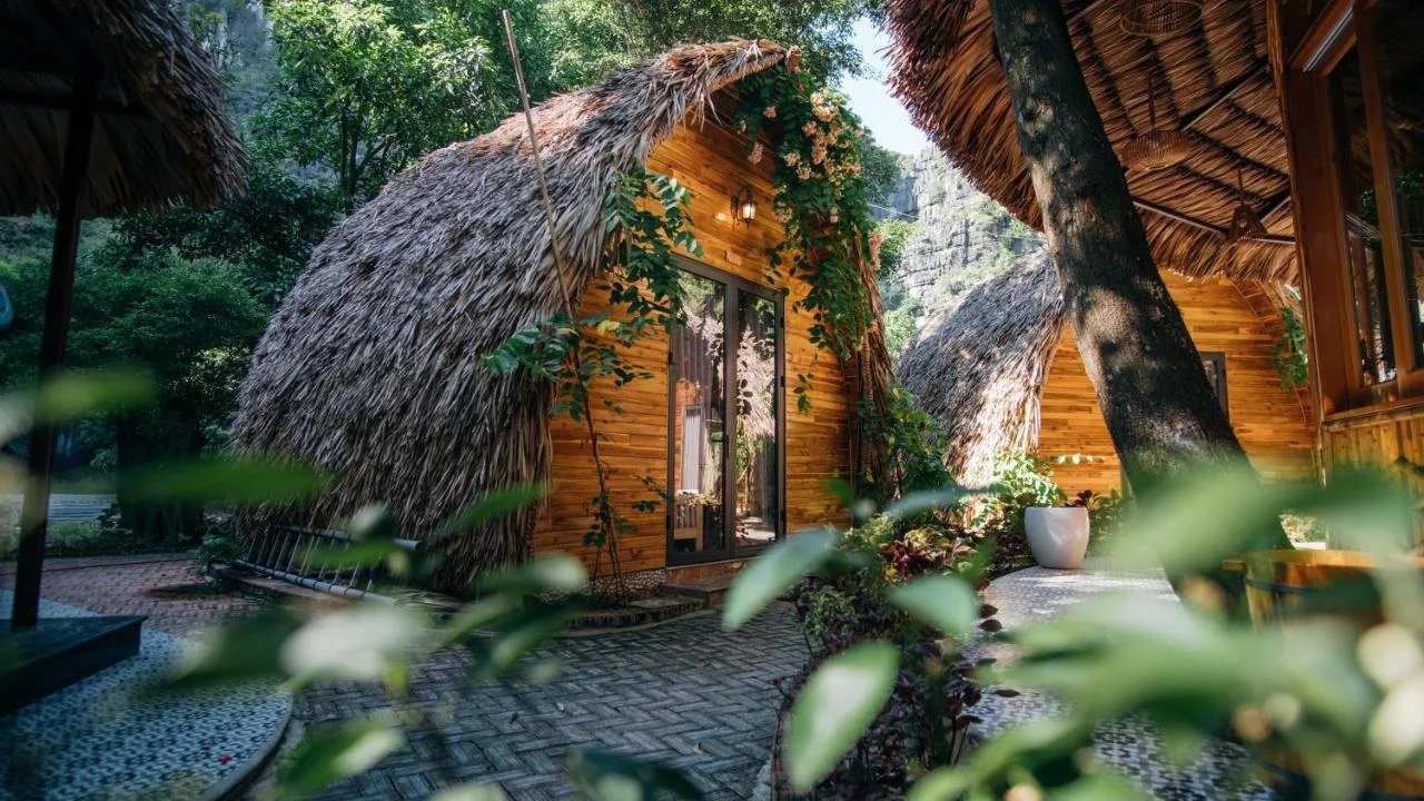 Hang Múa Ecolodge