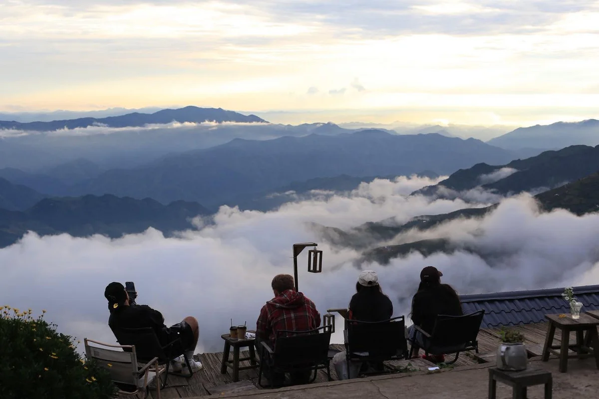 Top quán cà phê săn mây tuyệt đẹp tại Tà Xùa