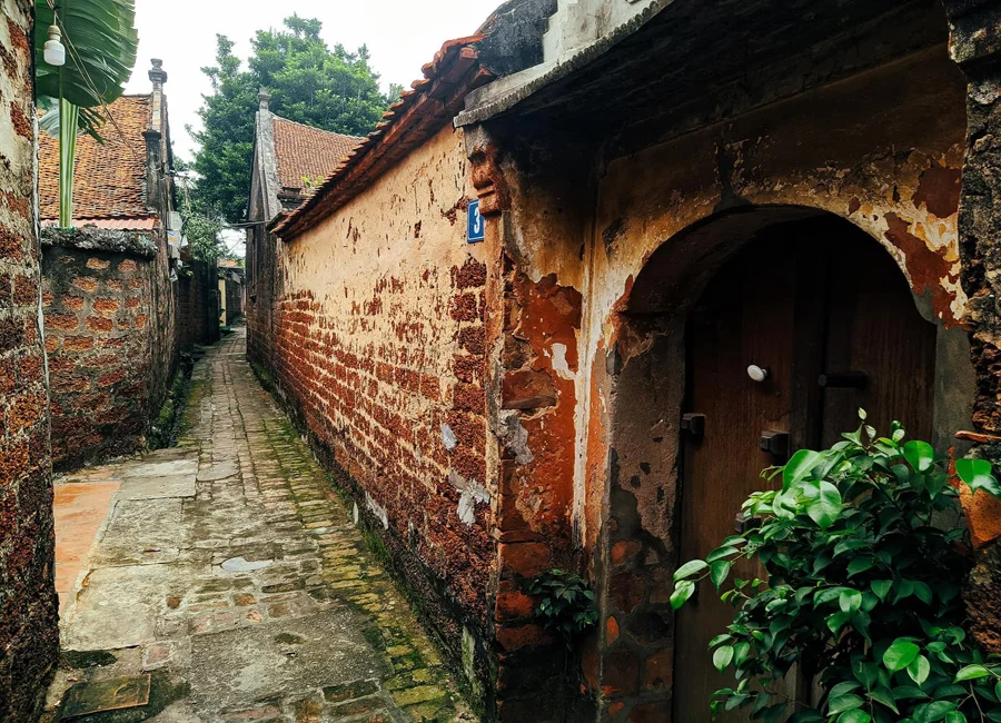 Làng cổ Đường Lâm: Vị trí, kiến trúc, kinh nghiệm tham quan & đơn vị uy tín