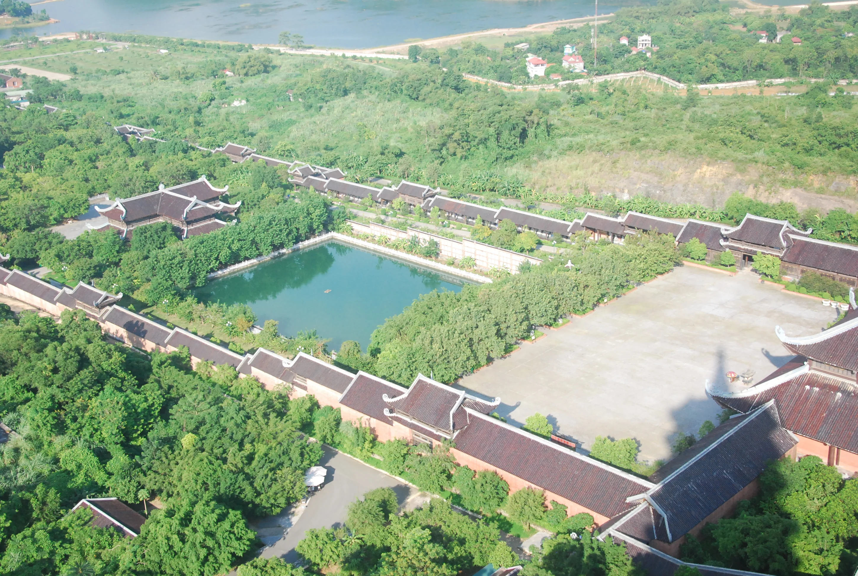 ho-phong-sinh-bai-dinh