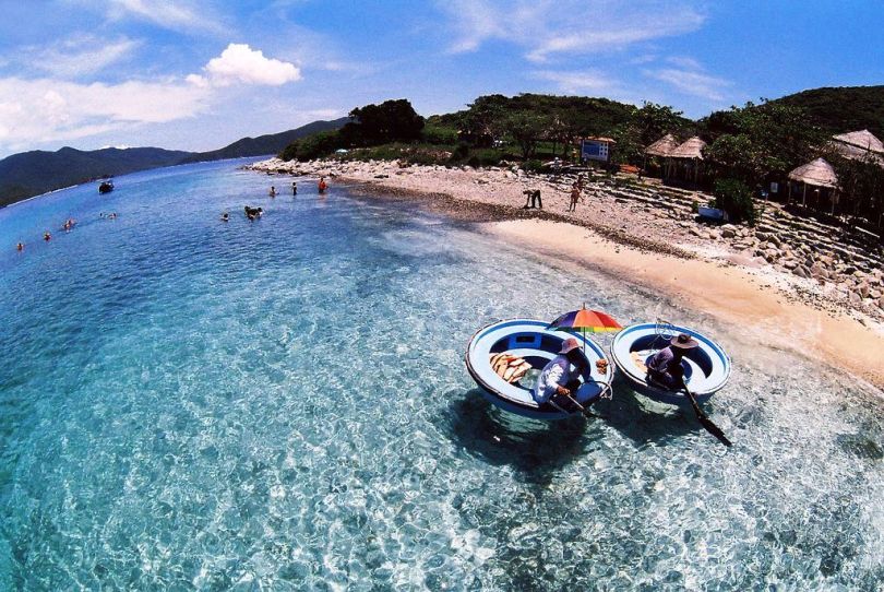 Kinh nghiệm du lịch Nha Trang tự túc từ A-Z: Ăn gì, Chơi đâu, Ở đâu & Mẹo đặt tour giá rẻ
