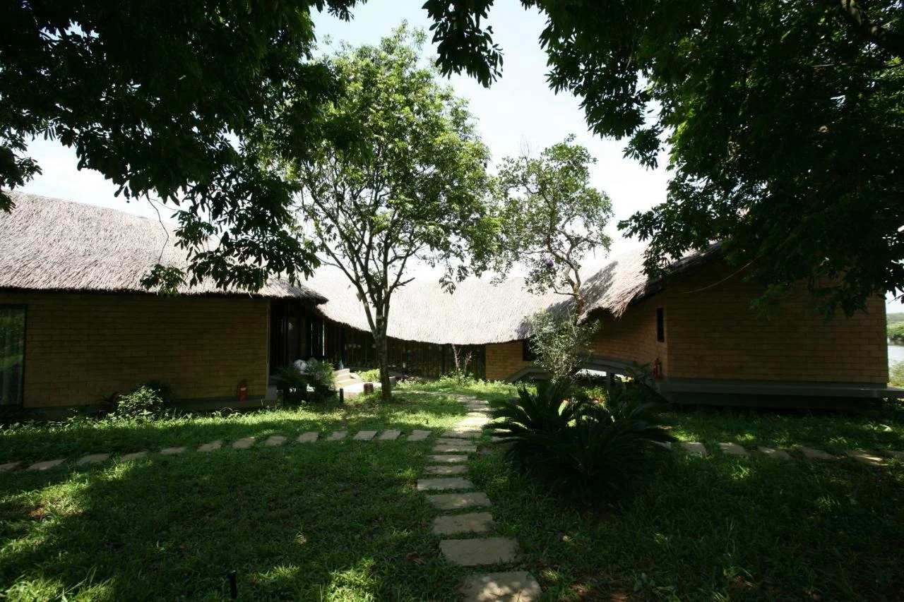 Tomodachi Retreat Sơn Tây
