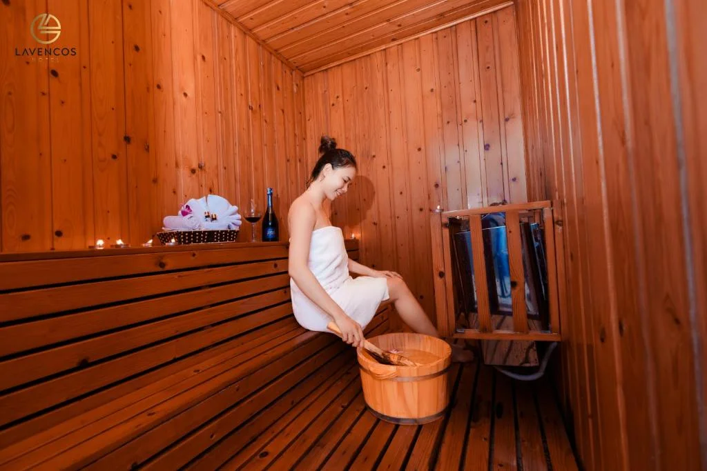 khach-san-lavencos-da-nang-11