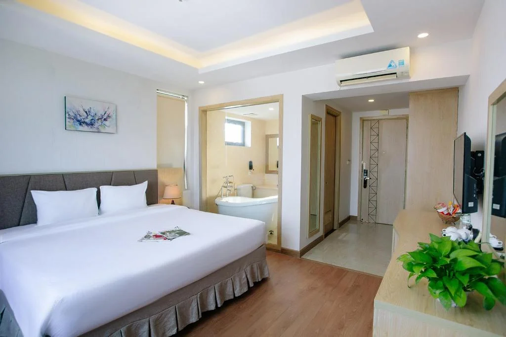 khach-san-lavencos-da-nang-19