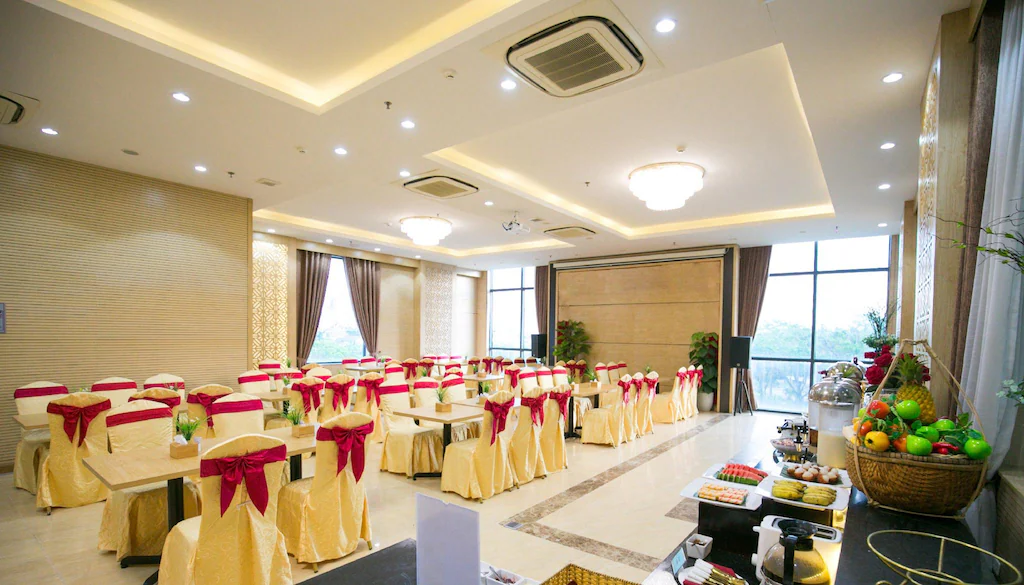 khach-san-lavencos-da-nang-9