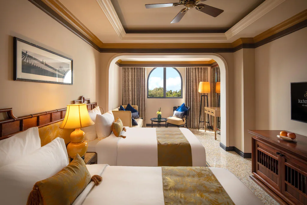 khach-san-silk-path-grand-hue-23