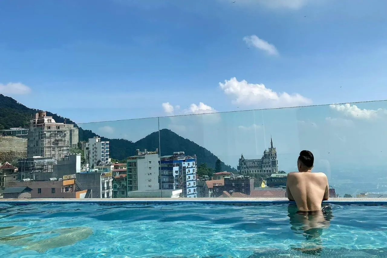 khach-san-4-sao-5-sao-tai-tam-dao