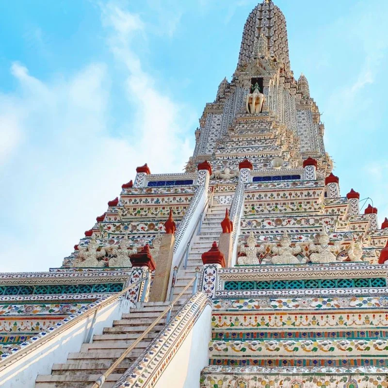 kham-pha-wat-arun-hanh-trinh-di-sau-vao-trai-tim-van-hoa-thai-lan-5-1681445004