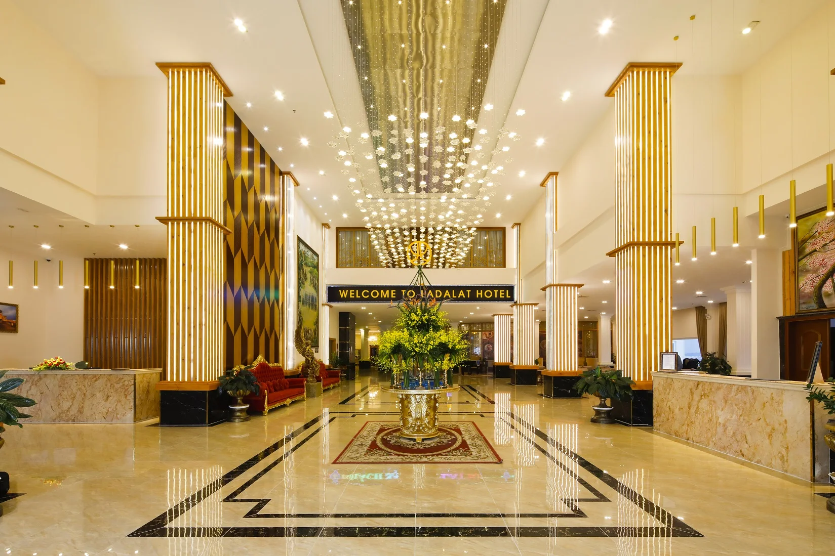 Ladalat Hotel