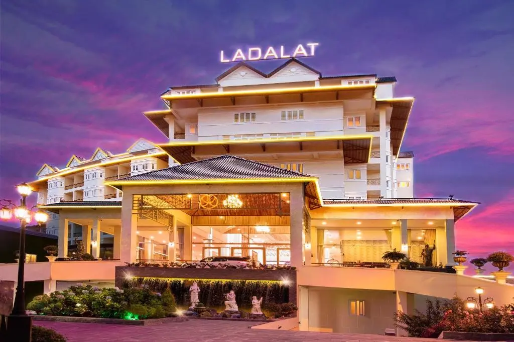 Ladalat Hotel 11