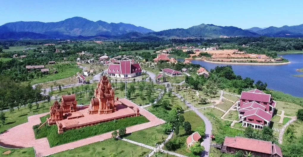 lang-van-hoa-dan-toc