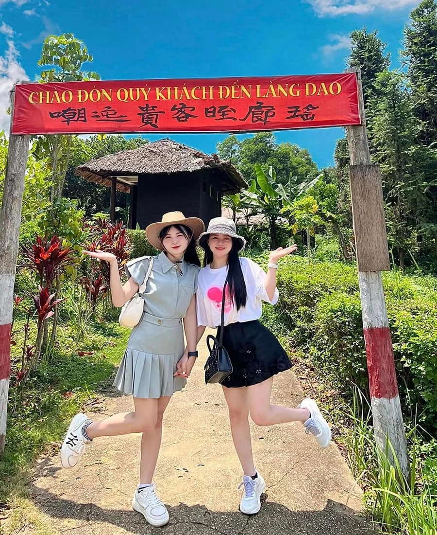 Làng văn hoá du lịch các dân tộc Việt Nam: Vị trí, kiến trúc, kinh nghiệm tham quan & đơn vị uy tín