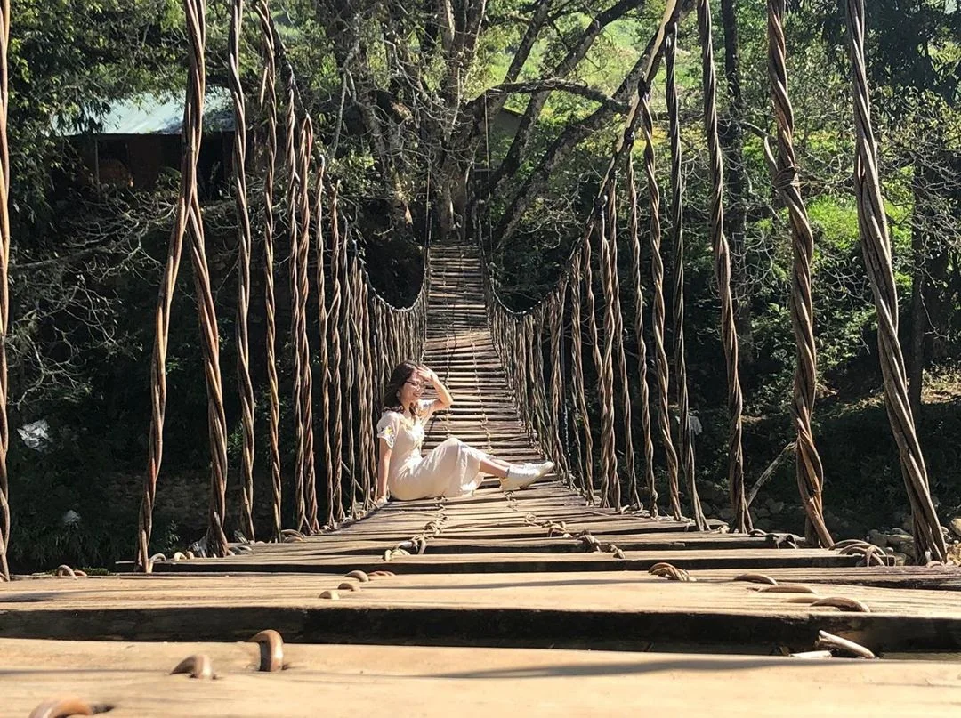 lao-chai-ta-van-cau-may-2