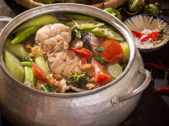 Bến Ninh Kiều: Vị trí, điểm thu hút, kinh nghiệm du lịch và chọn tour