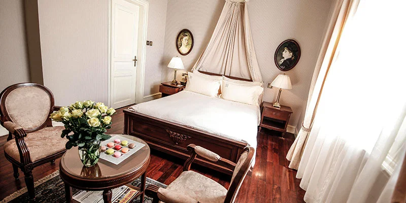 nghi-duong-phong-superior-tai-dalat-palace-heritage-khu-co-dien-2-19072024142237