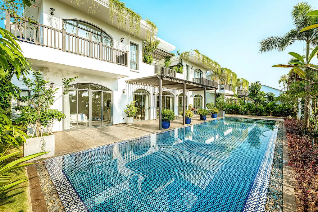 Sunset Sanato Resort & Villas Phú Quốc: Vị trí, đặc điểm, tiện ích, giá bán các hạng phòng & kinh nghiệm đặt phòng