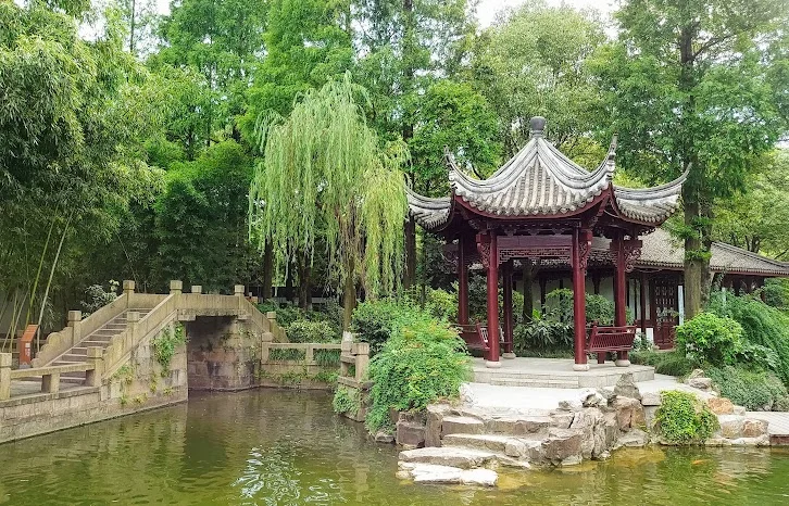 Tử Cấm Thành: Vị trí, điểm thu hút, kinh nghiệm du lịch và chọn tour