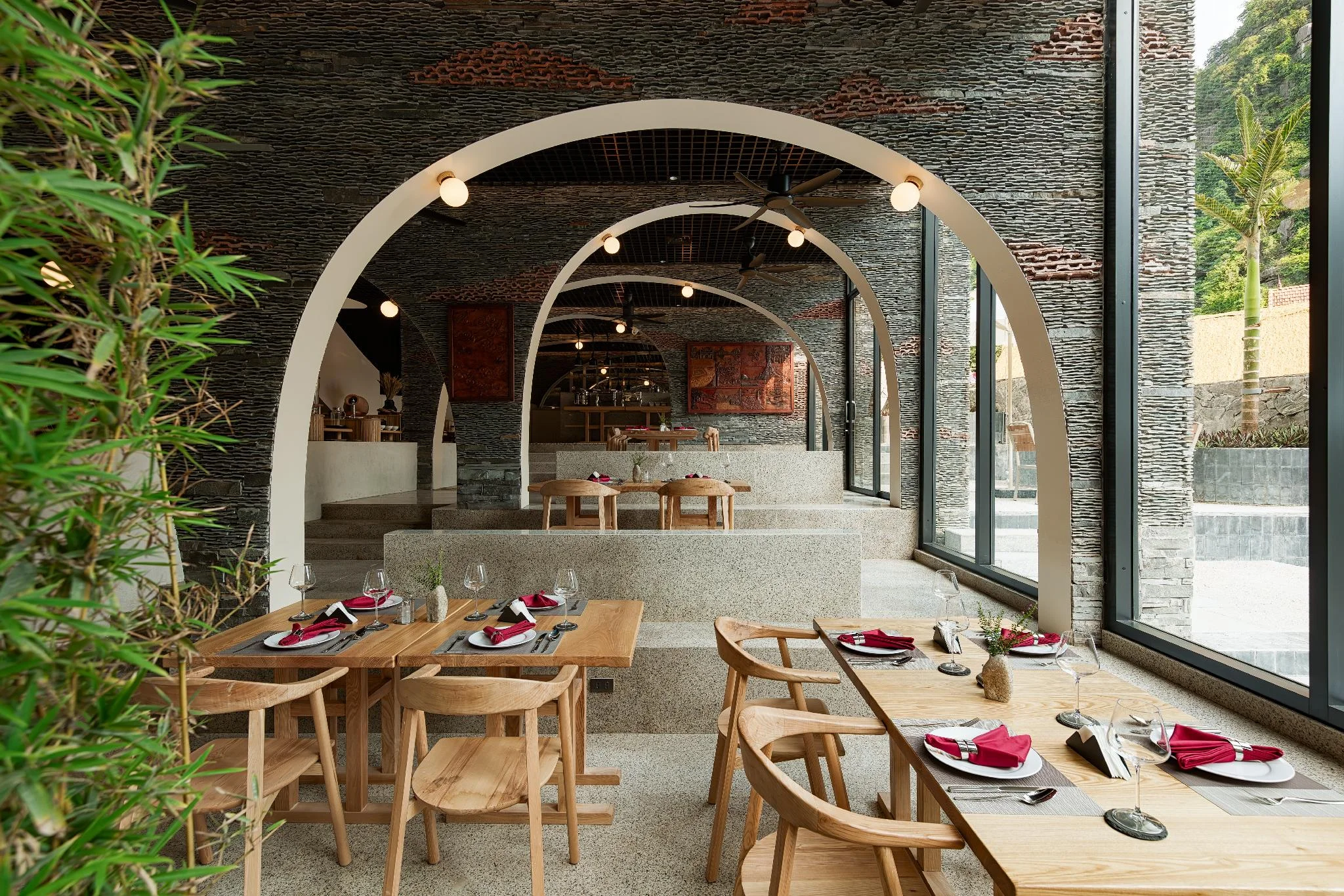 One Day Tam Coc Retreat: Giá phòng, các loại hình lưu trú, dịch vụ & tiện ích nổi bật