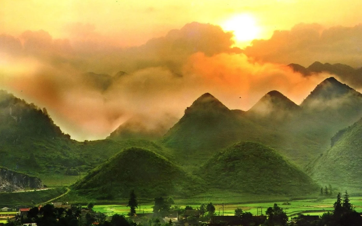 nui-doi-quan-ba-ha-giang-5