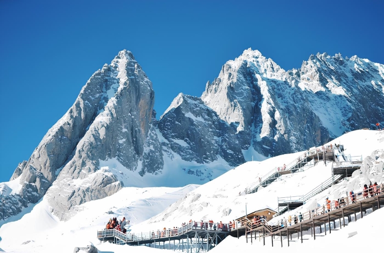 Núi tuyết Kiệu Tử – Kỳ quan tuyết trắng mới của Trung Quốc 1 Núi tuyết Kiệu Tử – Kỳ quan tuyết trắng mới của Trung Quốc