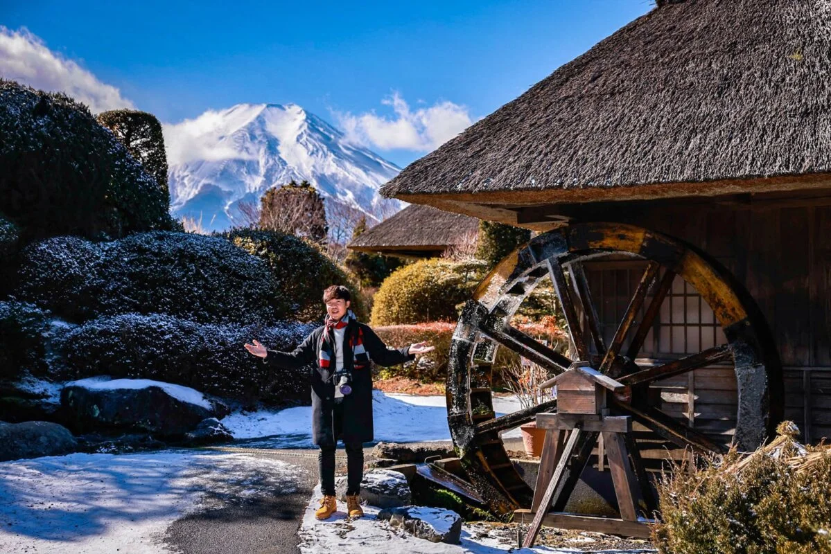 phong-canh-oshino-hakkai-buc-tranh-thuy-mac-song-dong