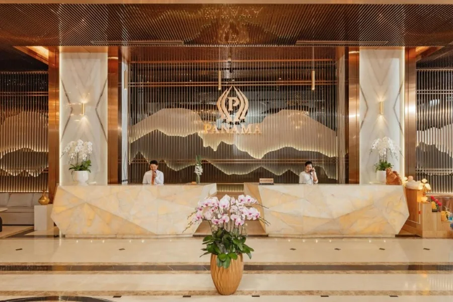 Khách sạn panama nha trang: Vị trí, kiến trúc, tiện ích, giá bán các hạng phòng & kinh nghiệm đặt phòng
