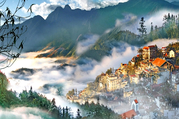 Tour Sapa - Fansipan 2N2Đ từ Hà Nội: Chinh phục đỉnh cao và khám phá bản sắc