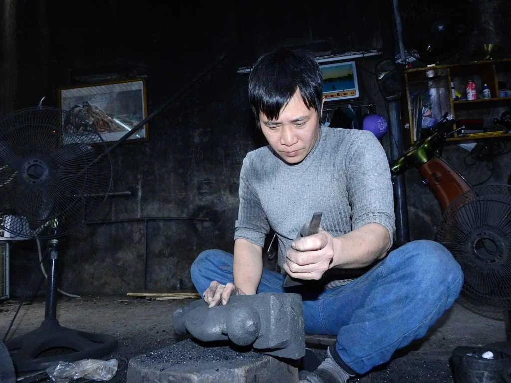 Xuong nghe thuat tac tuong than da
