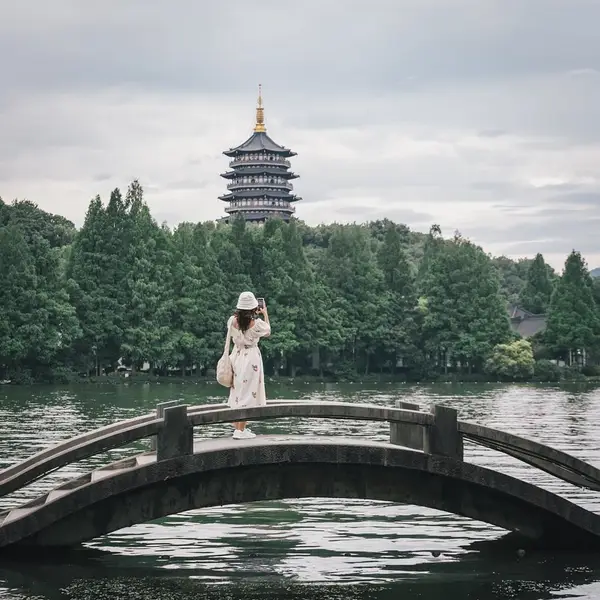 tay-ho-hang-chau-1-1