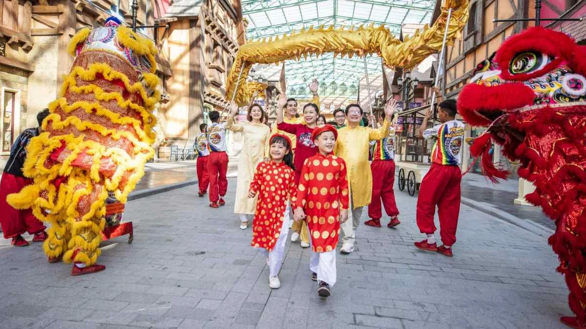 tet-nen-di-du-lich-o-dau-mien-nam