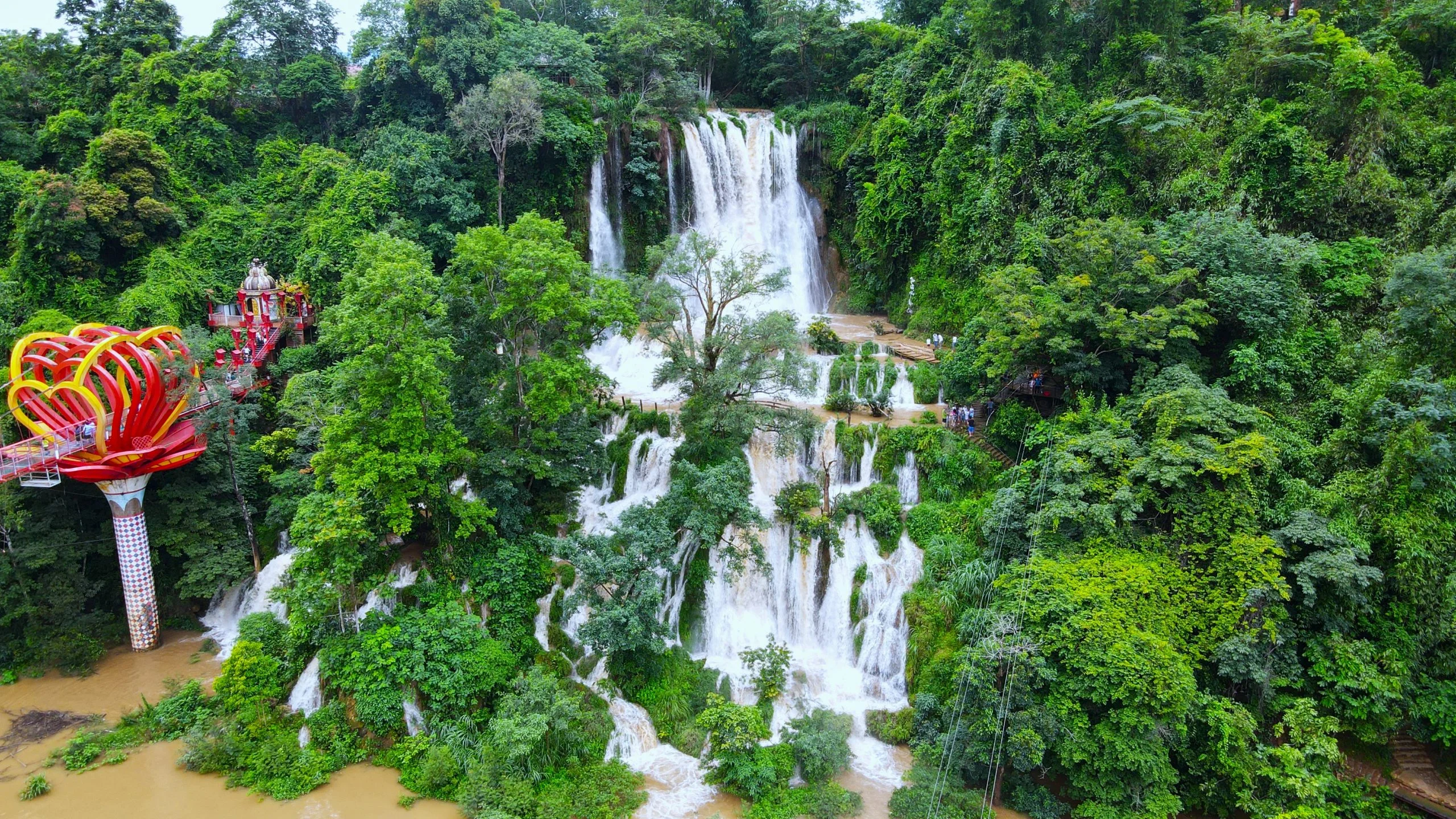 Hang Táu: Vị trí, điểm thu hút, kinh nghiệm du lịch và chọn tour