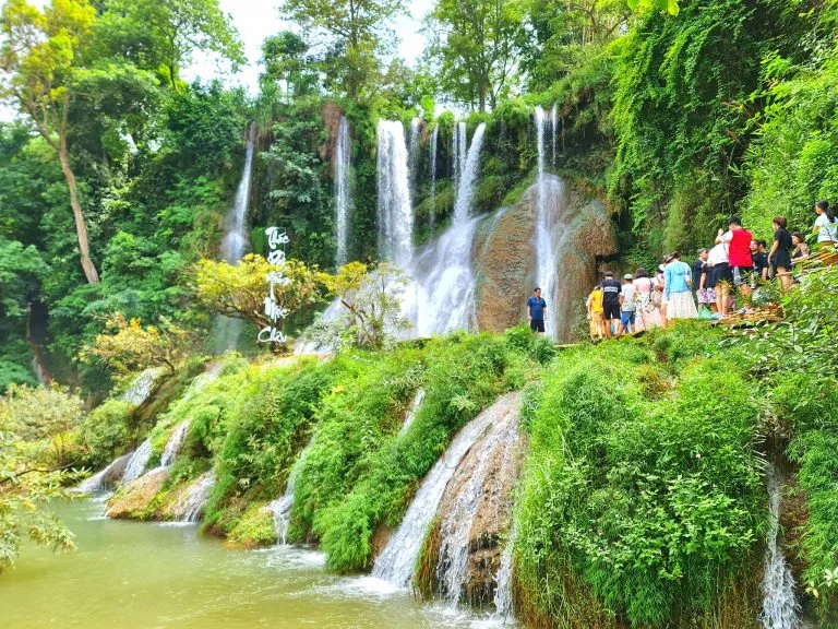 Thác Dải Yếm: Vị trí, điểm thu hút, kinh nghiệm du lịch và chọn tour