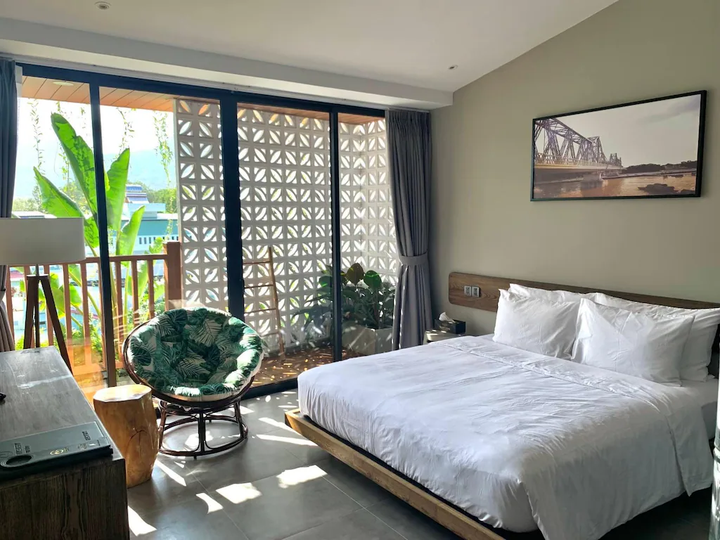 the-mystery-con-dao-20