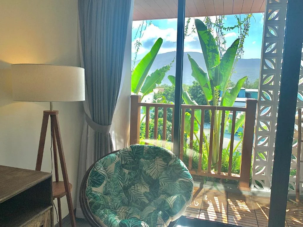 the-mystery-con-dao-26