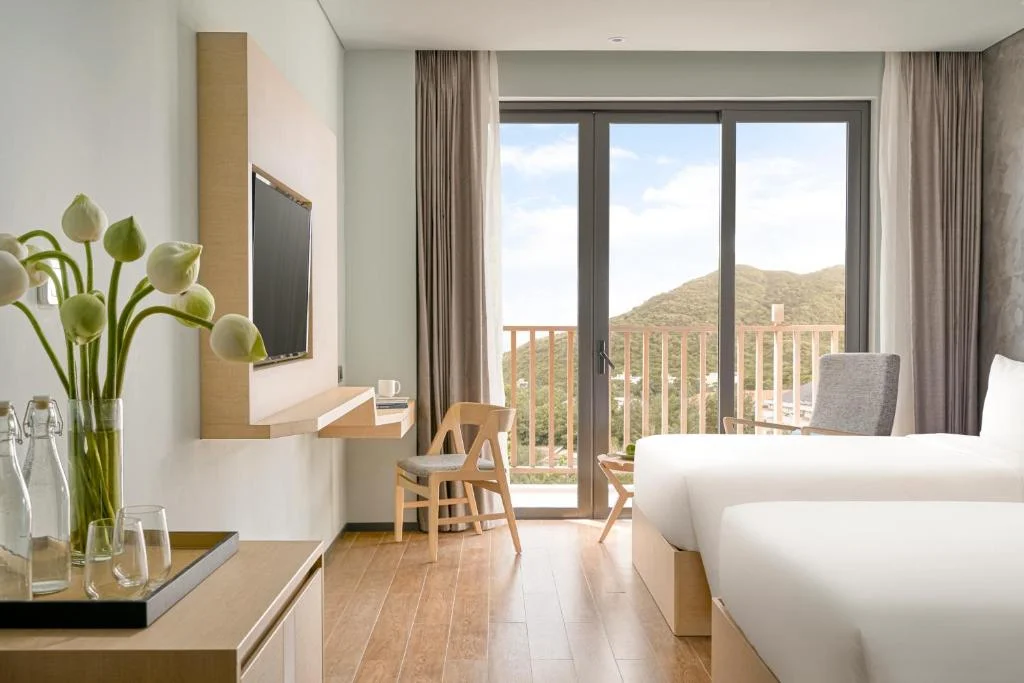 the-secret-con-dao-24