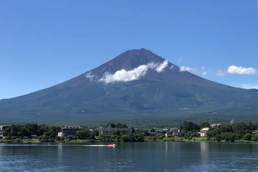 thoi-diem-ly-tuong-de-ngam-nui-phu-si-5