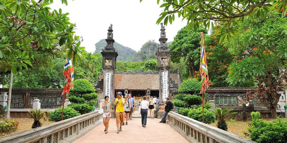 tour-hoa-lu-tam-coc-5