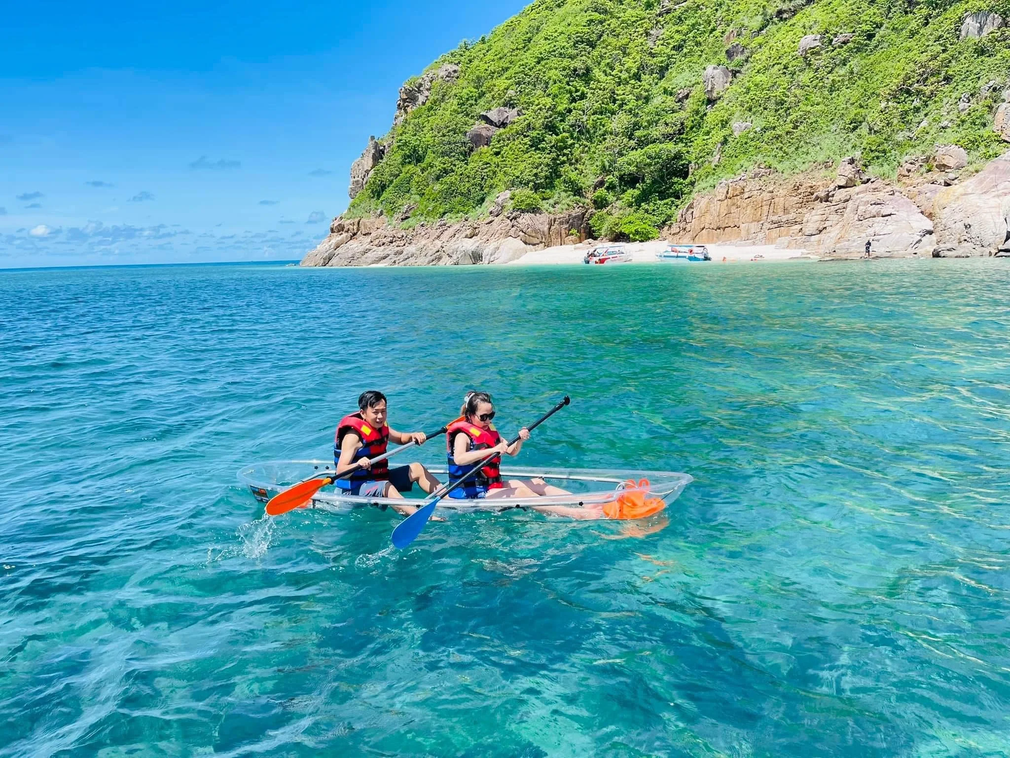 Tour Hòn Tằm Nha Trang đáng thử