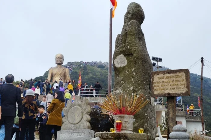 tuong-an-ky-sinh-va-bia-phat