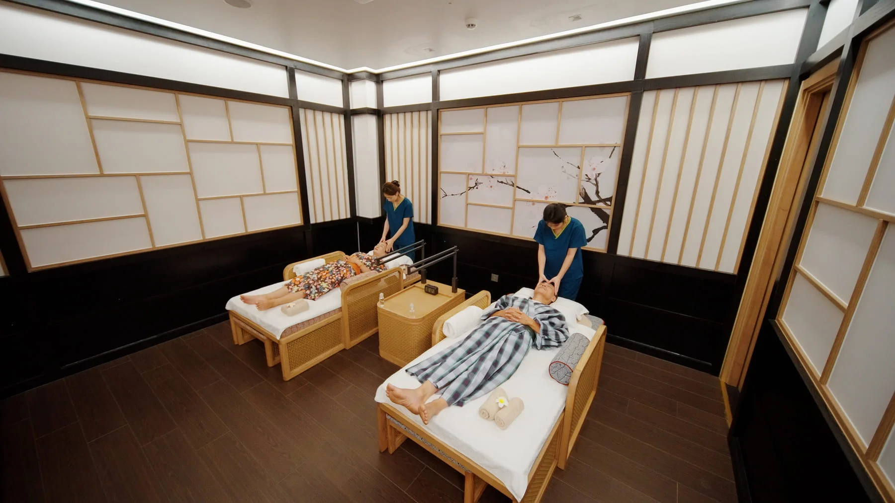 Wyndham Lynn Times Thanh Thủy: Vị trí, kiến trúc, tiện ích, giá bán các hạng phòng & kinh nghiệm đặt phòng