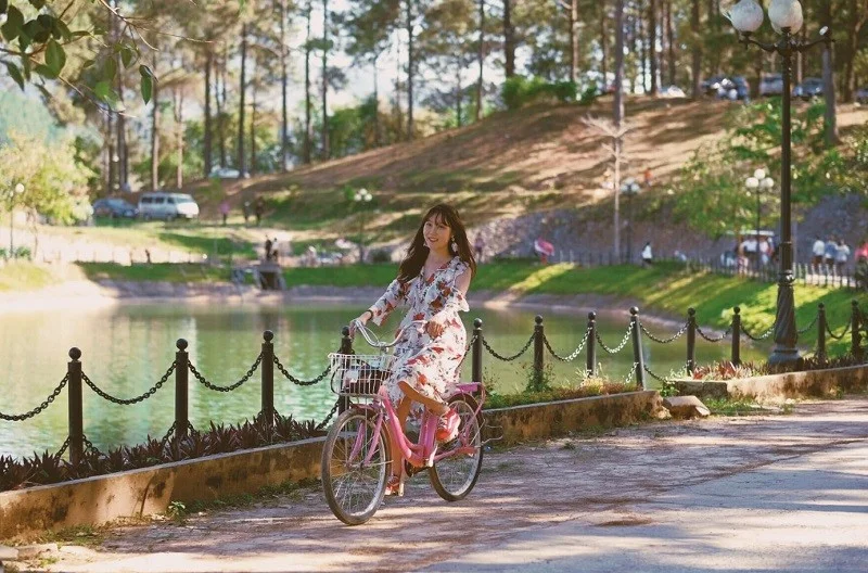 xe-dap-rung-thong-ban-ang